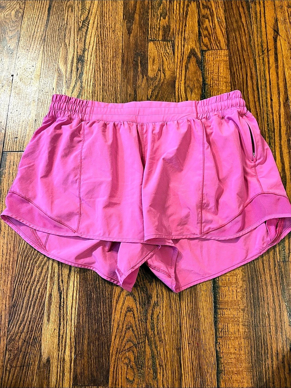 🎉lululemon Hotty Hot Short II Athletic Shorts Pink Size 12
